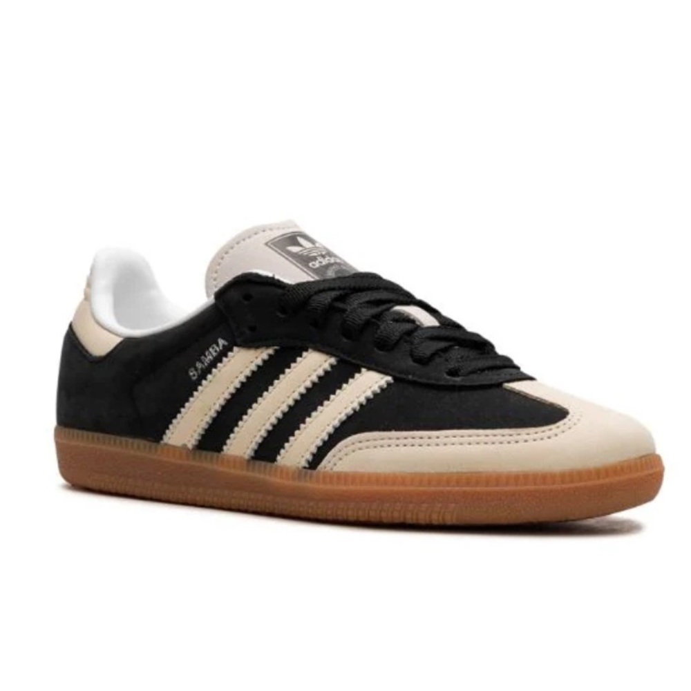NWT Sambas in black and cream.